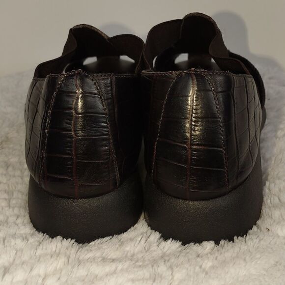 What's What Swordfish Brown Leather Sandals - Picture 3 of 8